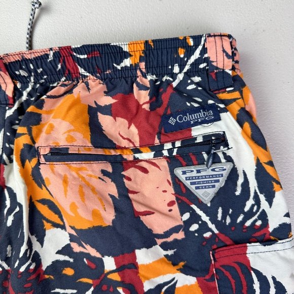 Columbia PFG Men's Size Large Board Shorts all over print Beach Used - Picture 6 of 11